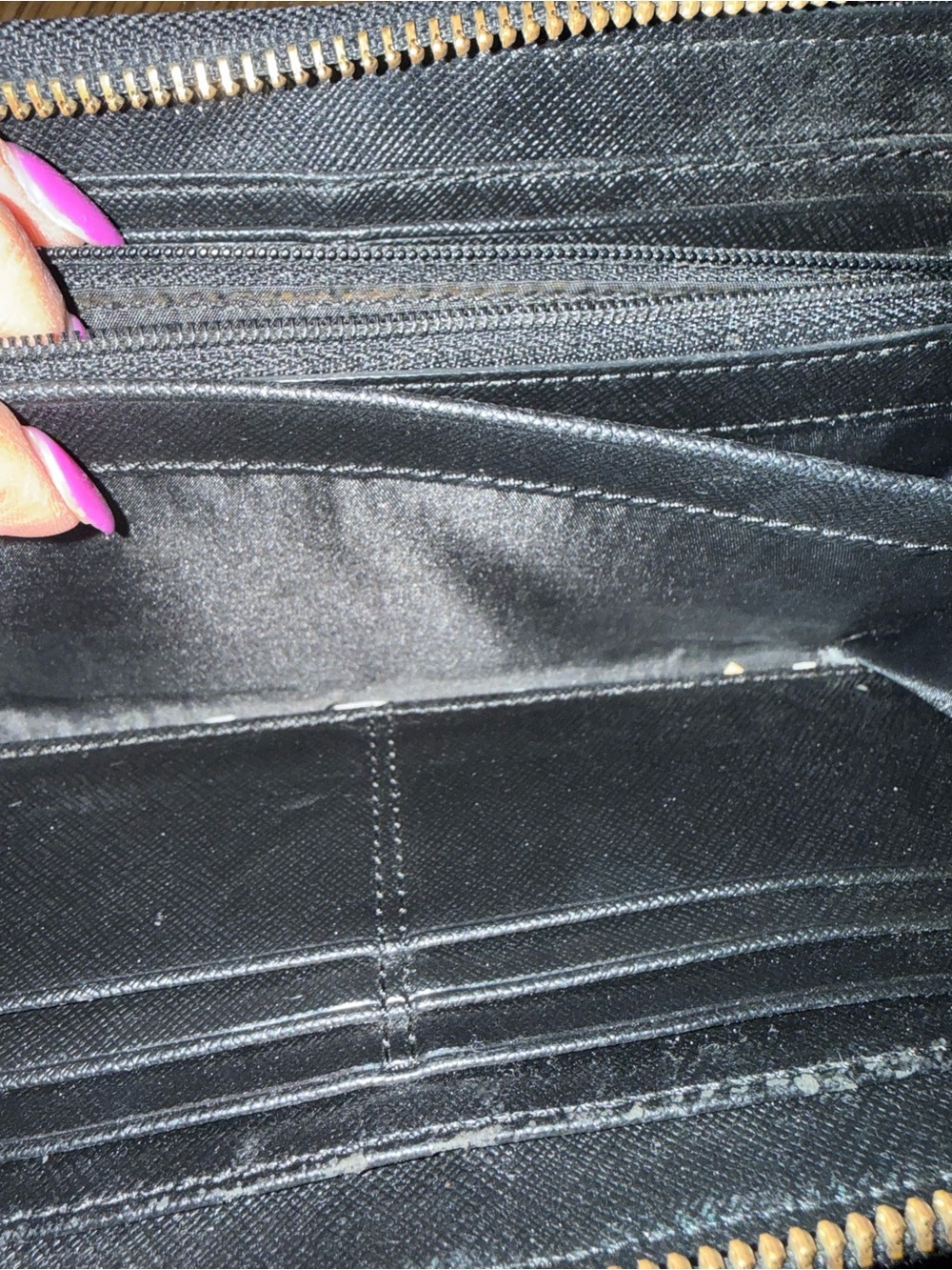 Coach Black Patent Leather Zip-Around Signature Wallet - Picture 5 of 8